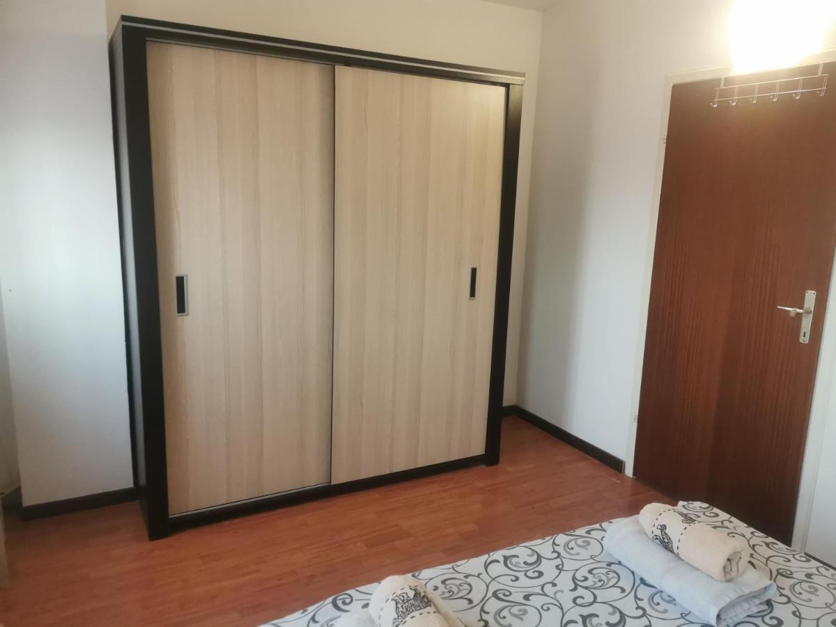 Apartmani Viktorija Fažana Esterno foto