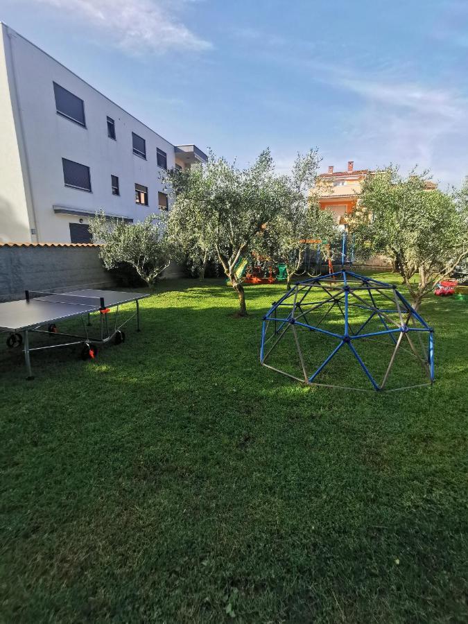 Apartmani Viktorija Fažana Esterno foto