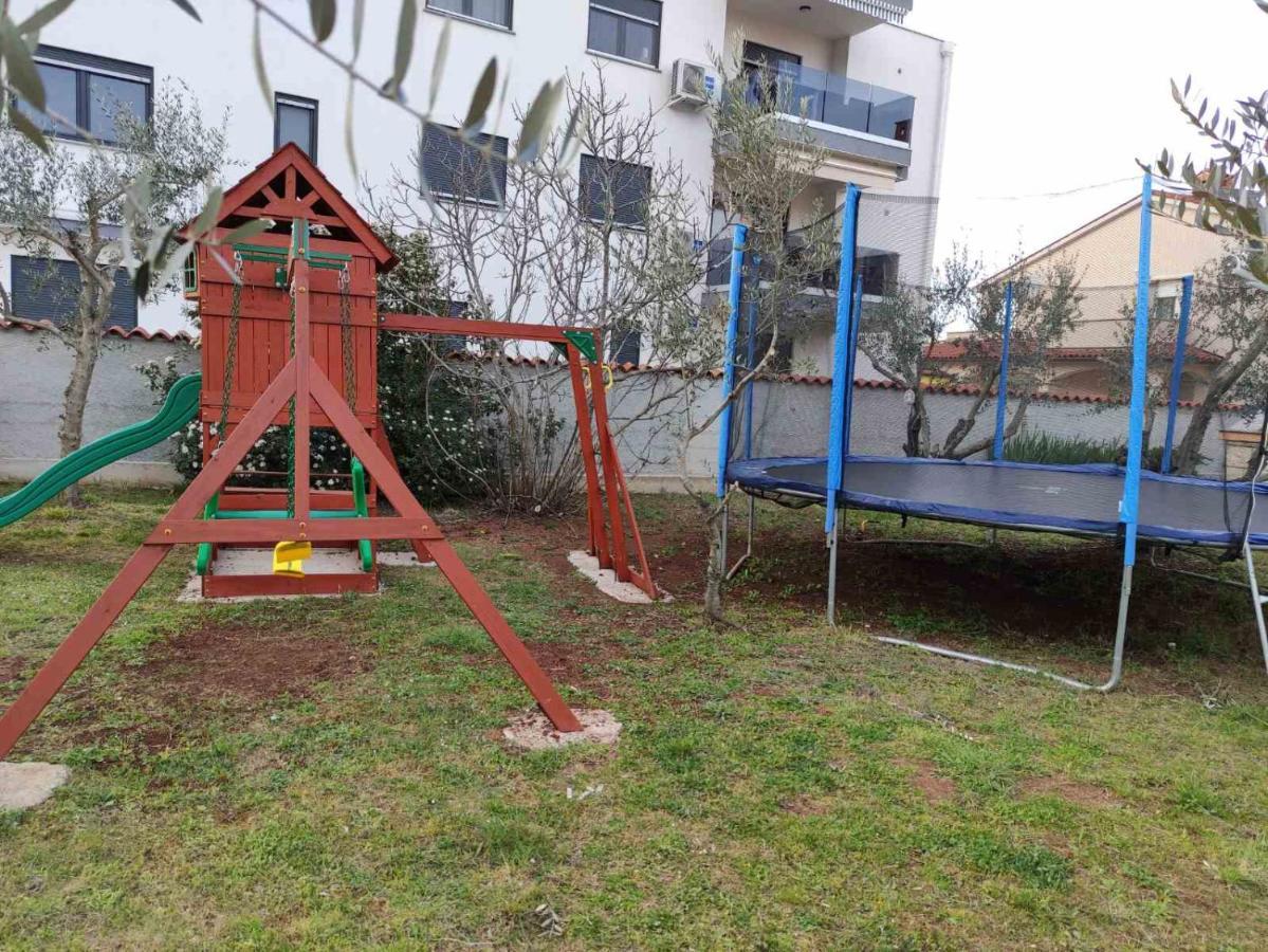 Apartmani Viktorija Fažana Esterno foto