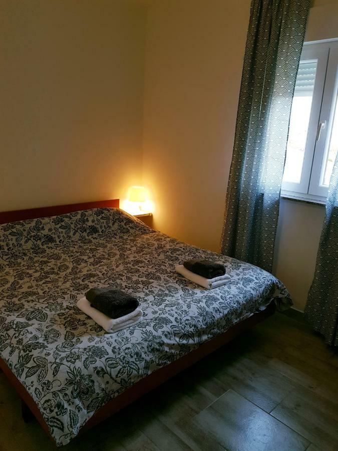 Apartmani Viktorija Fažana Esterno foto